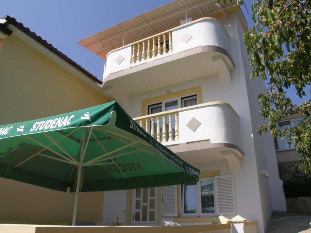Holiday Home Lopar Exterior photo