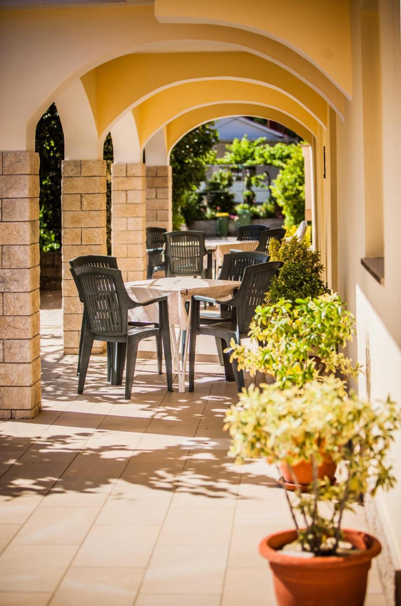 Holiday Home Lopar Exterior photo